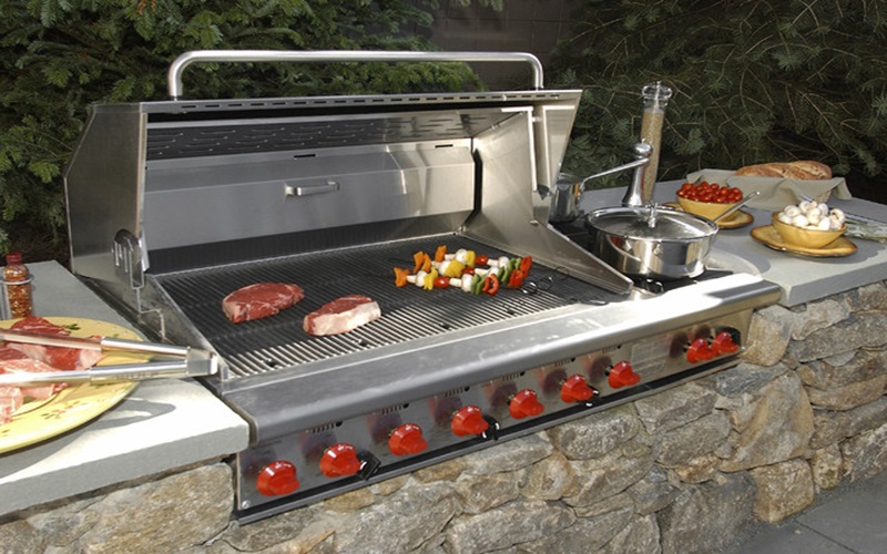 Outdoor Built-In Grill